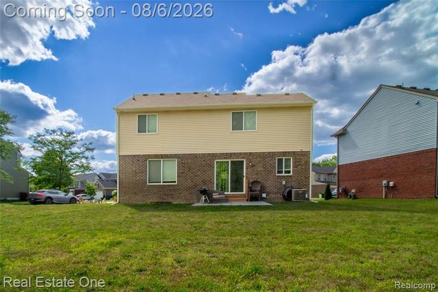 1360 Weeping Willow, Ypsilanti, MI 48198