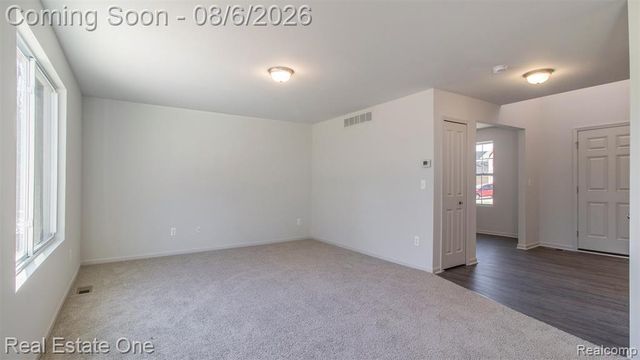 1360 Weeping Willow, Ypsilanti, MI 48198