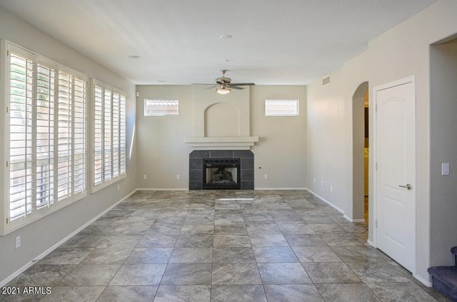 8710 E PINCHOT Avenue, Scottsdale, AZ 85251