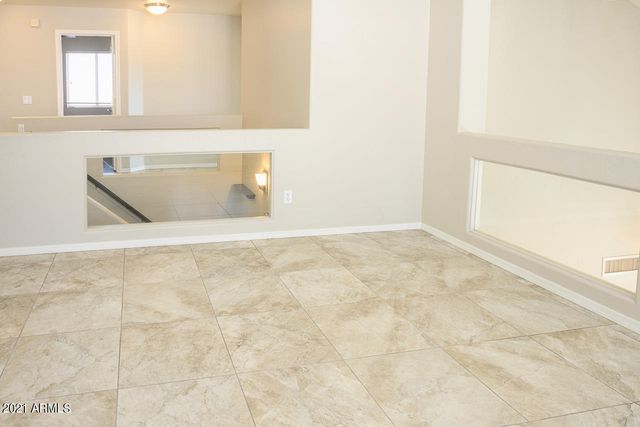 8710 E PINCHOT Avenue, Scottsdale, AZ 85251