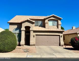 8710 E PINCHOT Avenue, Scottsdale, AZ 85251