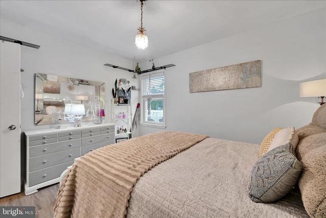 161 N LAUREL ST, Manheim, PA 17545