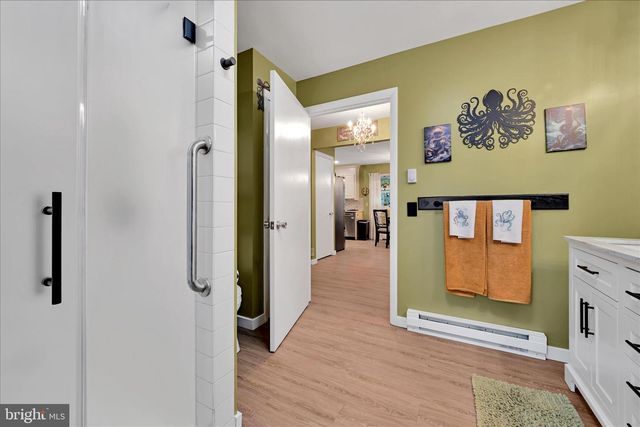 161 N LAUREL ST, Manheim, PA 17545