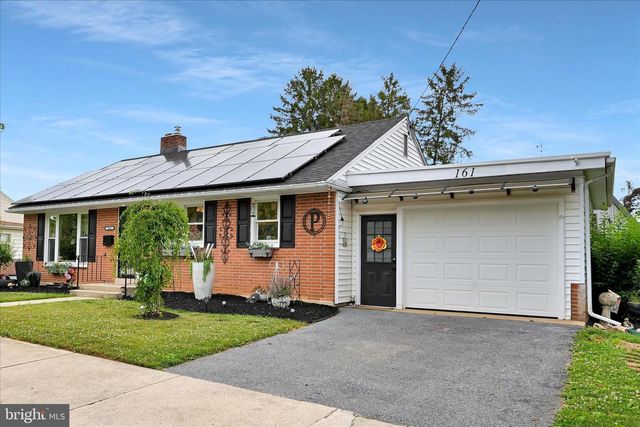 161 N LAUREL ST, Manheim, PA 17545