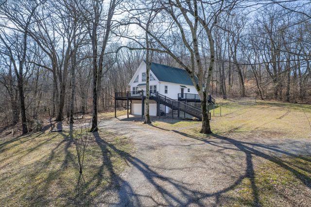 3420 Clear Creek Rd, Pulaski, TN 38478