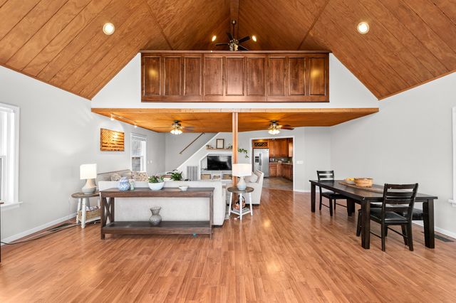 3420 Clear Creek Rd, Pulaski, TN 38478