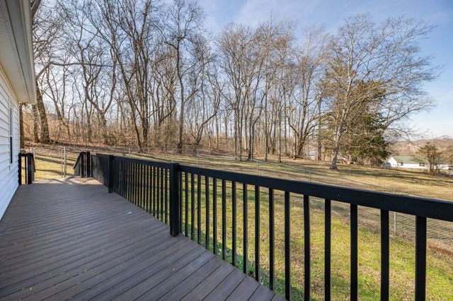 3420 Clear Creek Rd, Pulaski, TN 38478