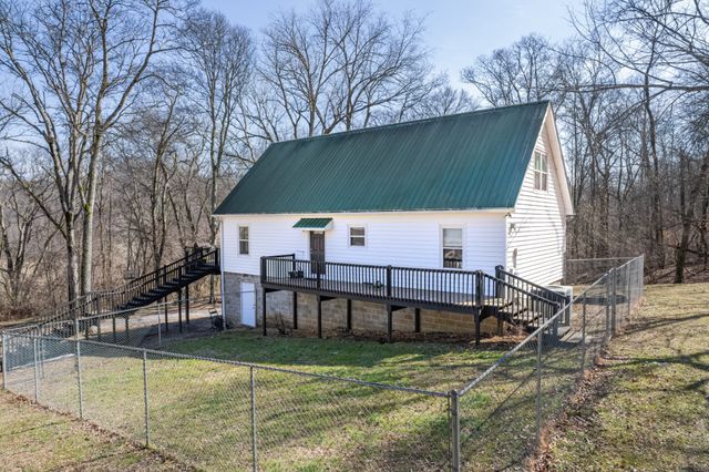 3420 Clear Creek Rd, Pulaski, TN 38478