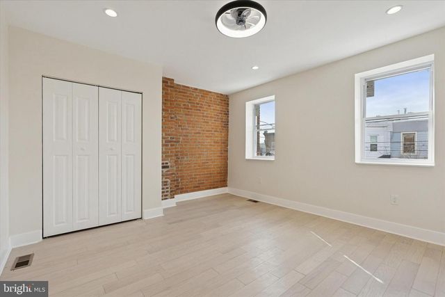 2415 E CLEARFIELD ST, Philadelphia, PA 19134