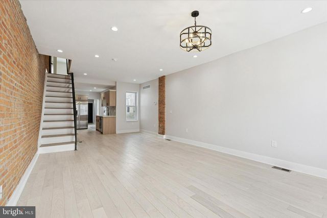 2415 E CLEARFIELD ST, Philadelphia, PA 19134