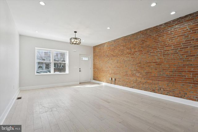 2415 E CLEARFIELD ST, Philadelphia, PA 19134