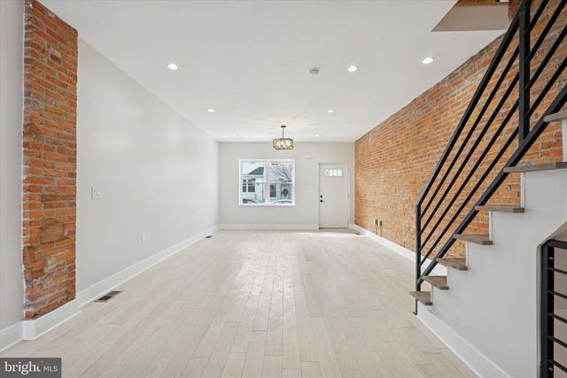 2415 E CLEARFIELD ST, Philadelphia, PA 19134