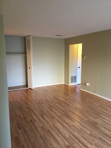 46 Shrewsbury Green B, Shrewsbury, MA 01545