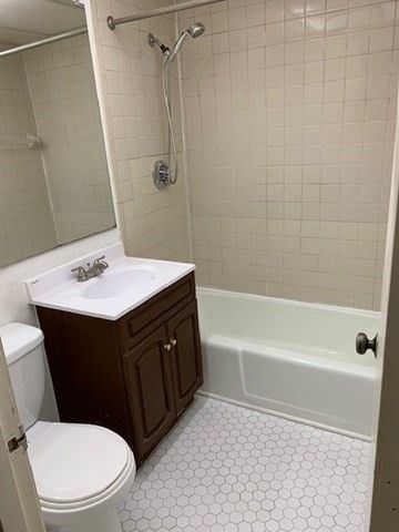 46 Shrewsbury Green B, Shrewsbury, MA 01545