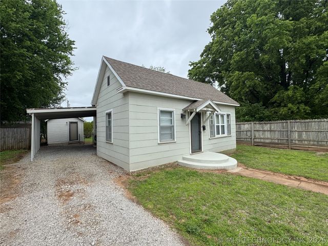 404 N Vine Avenue, Cleveland, OK 74020