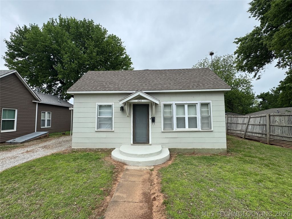 404 N Vine Avenue, Cleveland, OK 74020