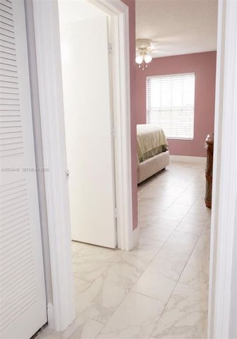 20103 NW 27th Cir, Miami Gardens, FL 33056