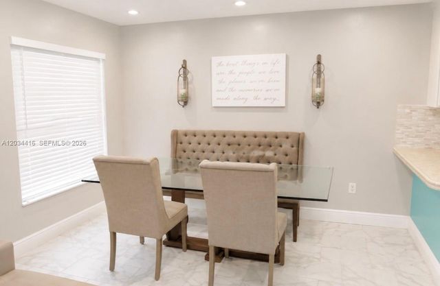 20103 NW 27th Cir, Miami Gardens, FL 33056