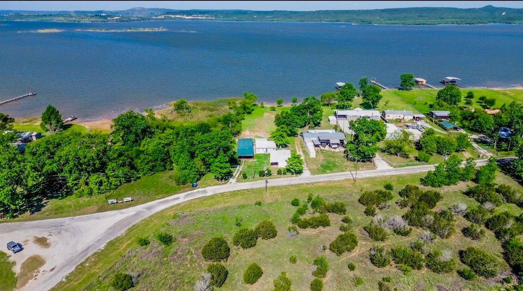 1141 Airport Road, Possum Kingdom Lake, TX 76449