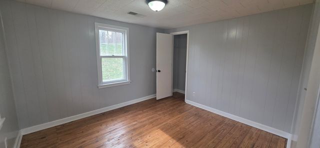 211 Garner School Road, Somerset, KY 42503