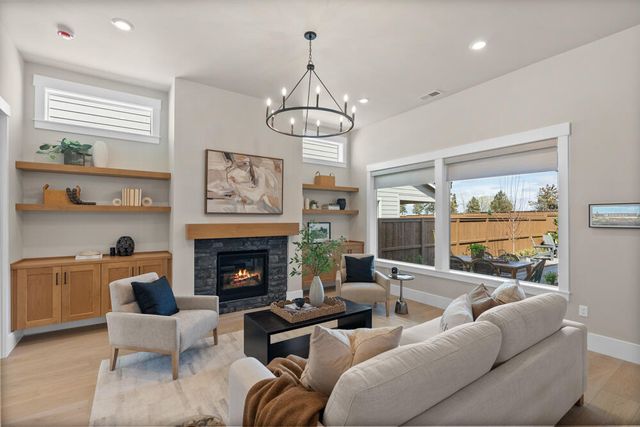3156 NE Terra Place, Bend, OR 97701