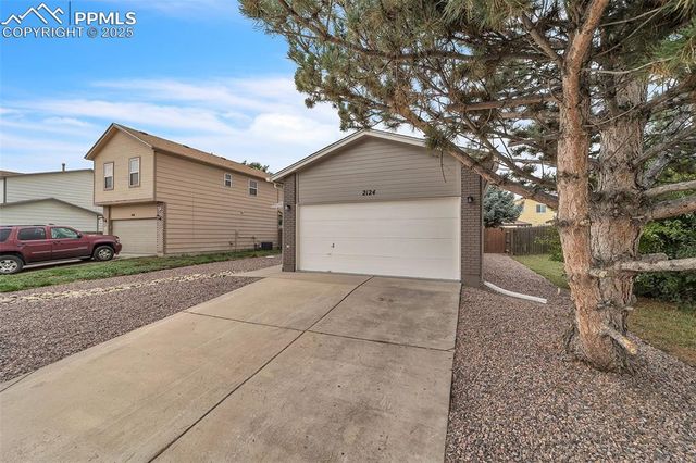 2124 Bent Tree Lane, Fountain, CO 80817