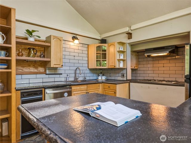 52607 S Riverside Road, Gold Bar, WA 98251