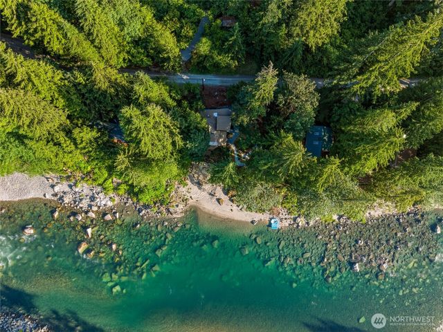 52607 S Riverside Road, Gold Bar, WA 98251
