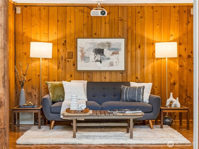 52607 S Riverside Road, Gold Bar, WA 98251
