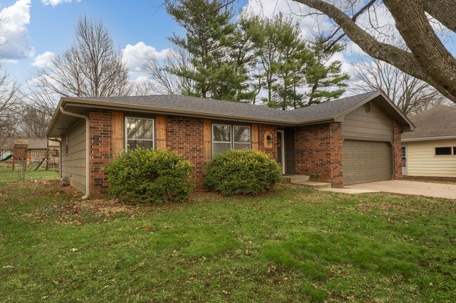 3320 S Graystone Avenue, Springfield, MO 65804