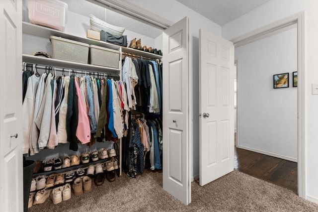 3320 S Graystone Avenue, Springfield, MO 65804