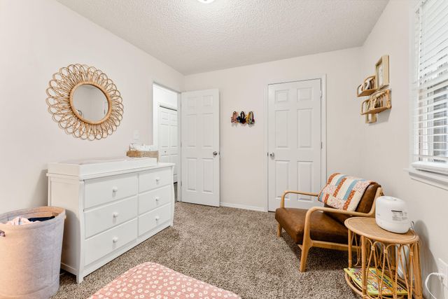 3320 S Graystone Avenue, Springfield, MO 65804