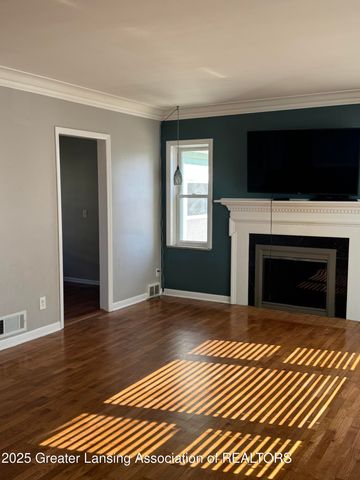 1632 Inverness Avenue, Lansing, MI 48915