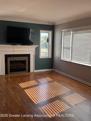 1632 Inverness Avenue, Lansing, MI 48915