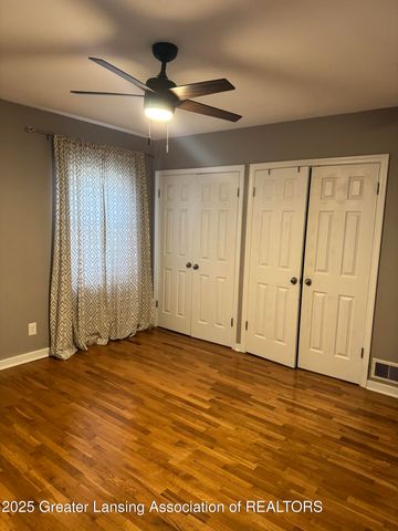 1632 Inverness Avenue, Lansing, MI 48915