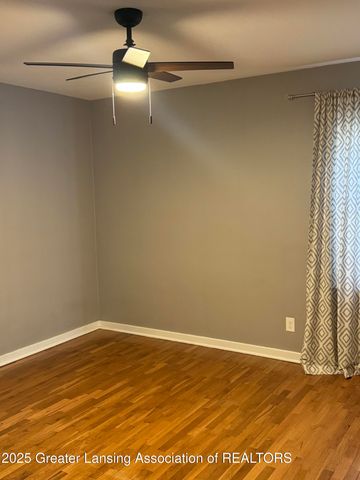 1632 Inverness Avenue, Lansing, MI 48915