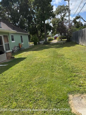 1632 Inverness Avenue, Lansing, MI 48915