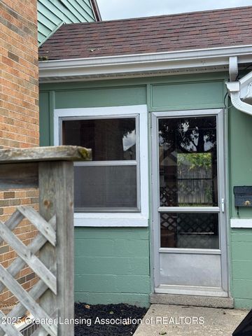 1632 Inverness Avenue, Lansing, MI 48915