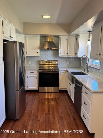 1632 Inverness Avenue, Lansing, MI 48915