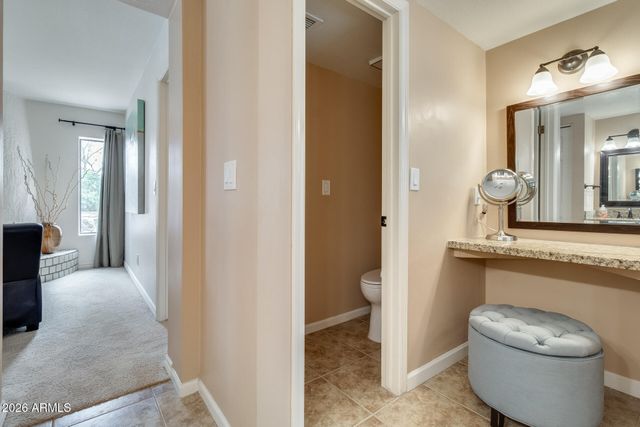 10675 E CINNABAR Avenue, Scottsdale, AZ 85258