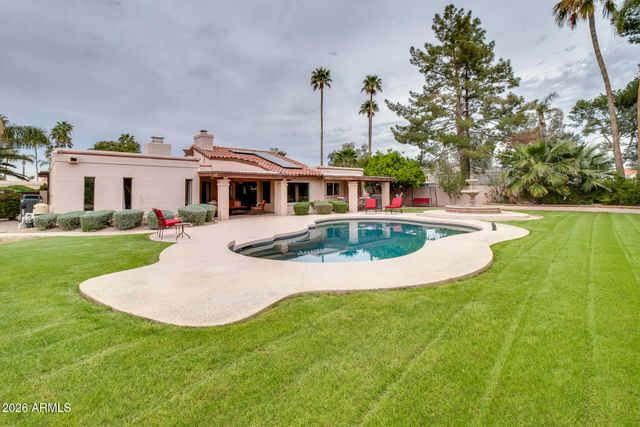 10675 E CINNABAR Avenue, Scottsdale, AZ 85258