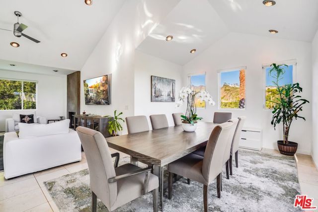 28927 W Beach Lane, Malibu, CA 90265