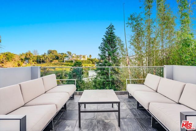 28927 W Beach Lane, Malibu, CA 90265