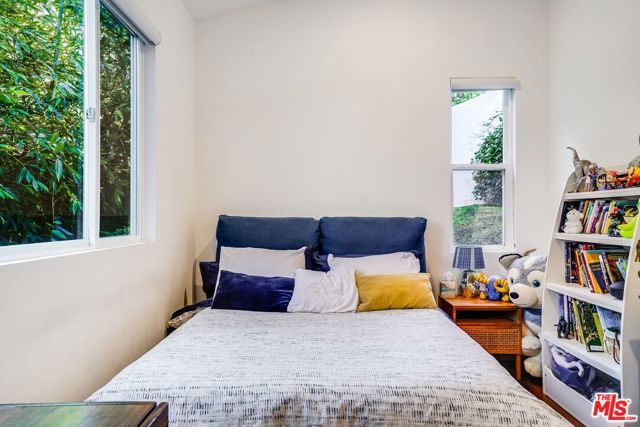 28927 W Beach Lane, Malibu, CA 90265