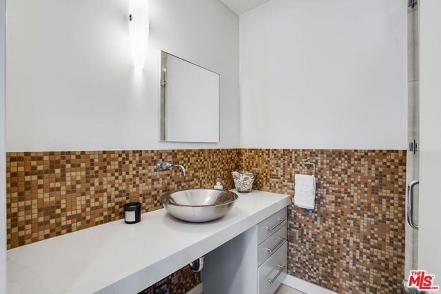 28927 W Beach Lane, Malibu, CA 90265