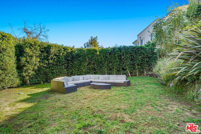 28927 W Beach Lane, Malibu, CA 90265