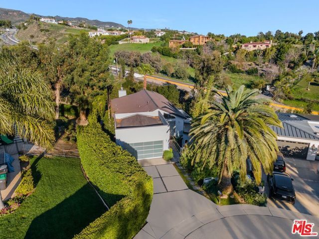 28927 W Beach Lane, Malibu, CA 90265