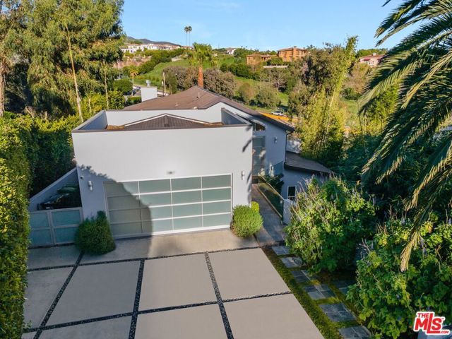 28927 W Beach Lane, Malibu, CA 90265