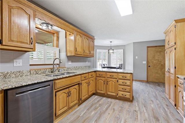 24512 Shadow Court, Peculiar, MO 64078