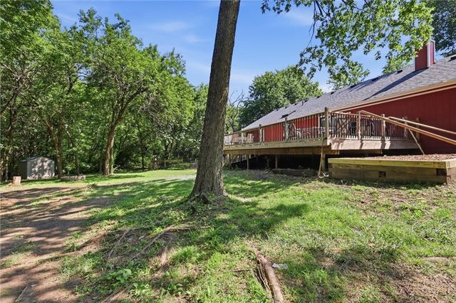 24512 Shadow Court, Peculiar, MO 64078